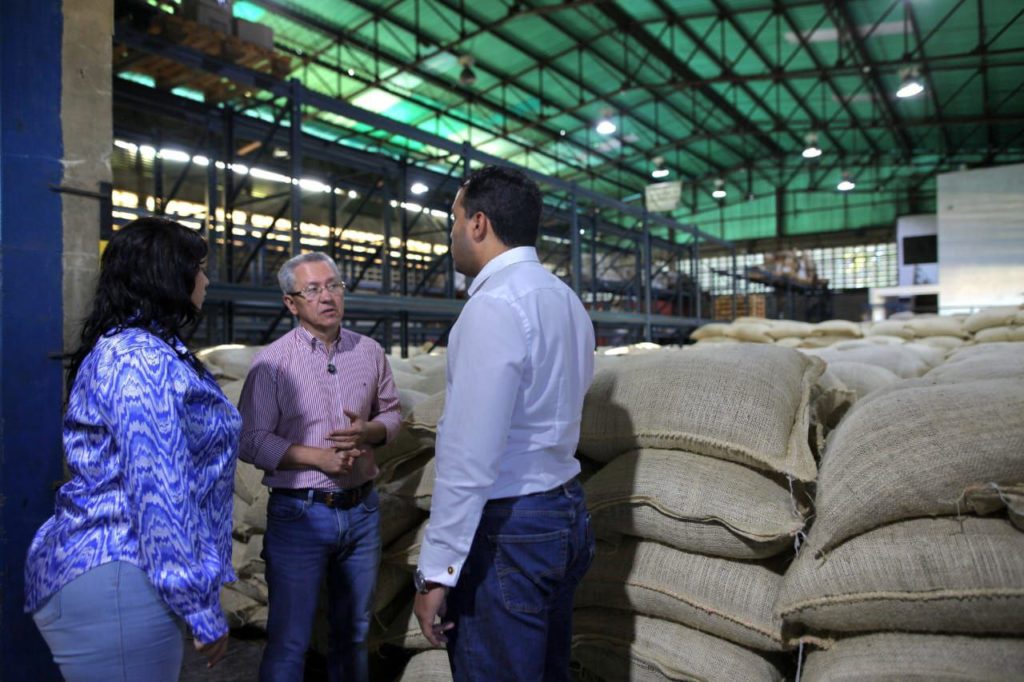 5064844840012548991-1024x682